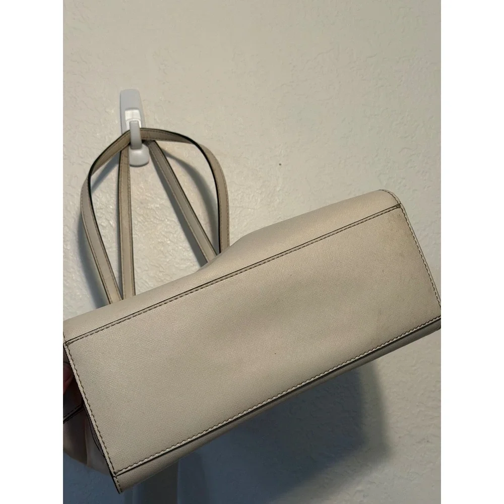 Guess Cream Saffiano PVC Tote Bag Silver Hardware Off White Shoulder Bag